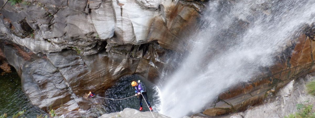 séjours canyoning au Tessin - Les plus beaux canyons de Suisse